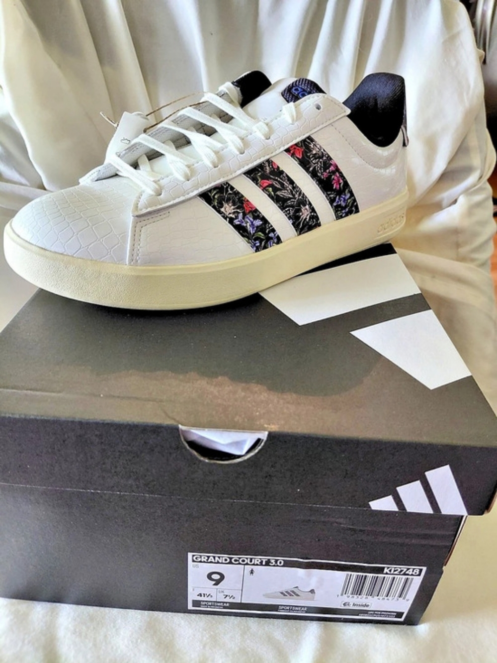 adidas Farm Rio Grand Court 3.0 Floral Sneakers White & Black US 9 NWT